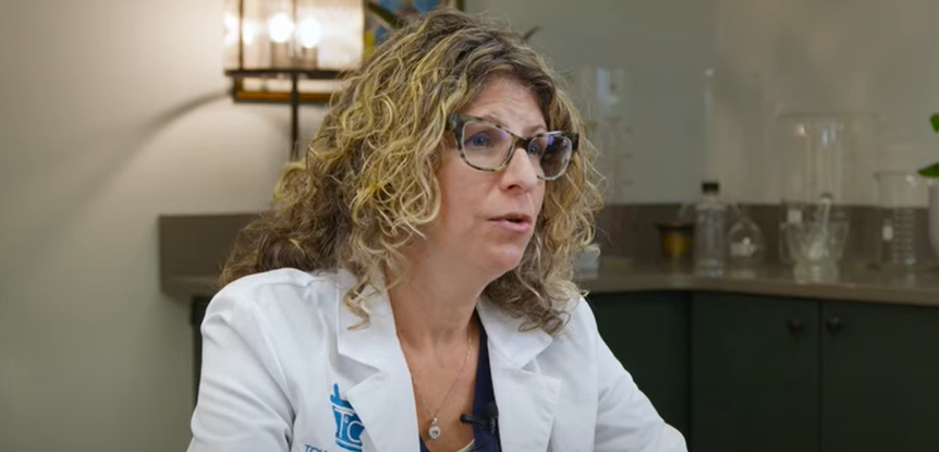 Meet Town & Country Compounding’s Hormone Specialist, Pharmacist Jari Becker, RPh.